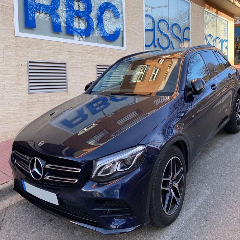Mercedes-Benz GLC blau fosc